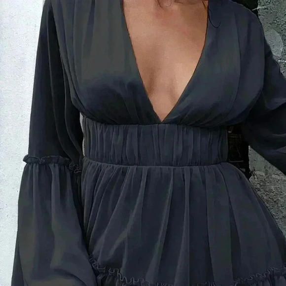 Black Sexy Women's Plunging Neck Frill Ruffle Hem Chiffon Dress - Picture 5 of 6